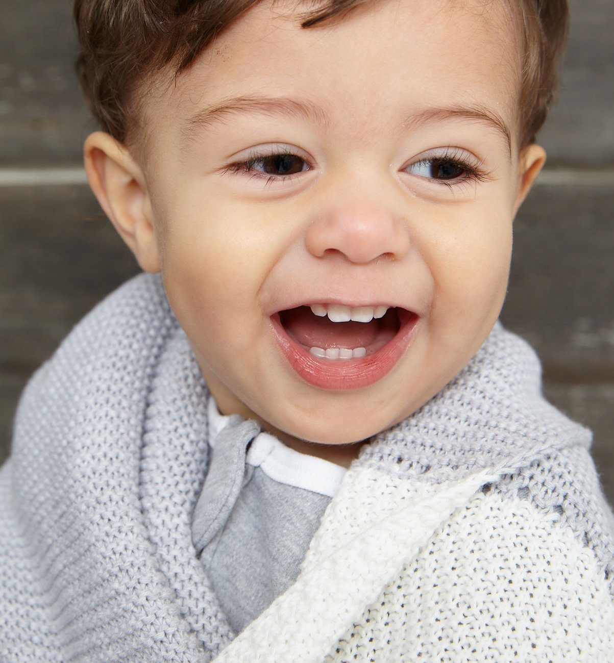 grey hat and blanket bundle